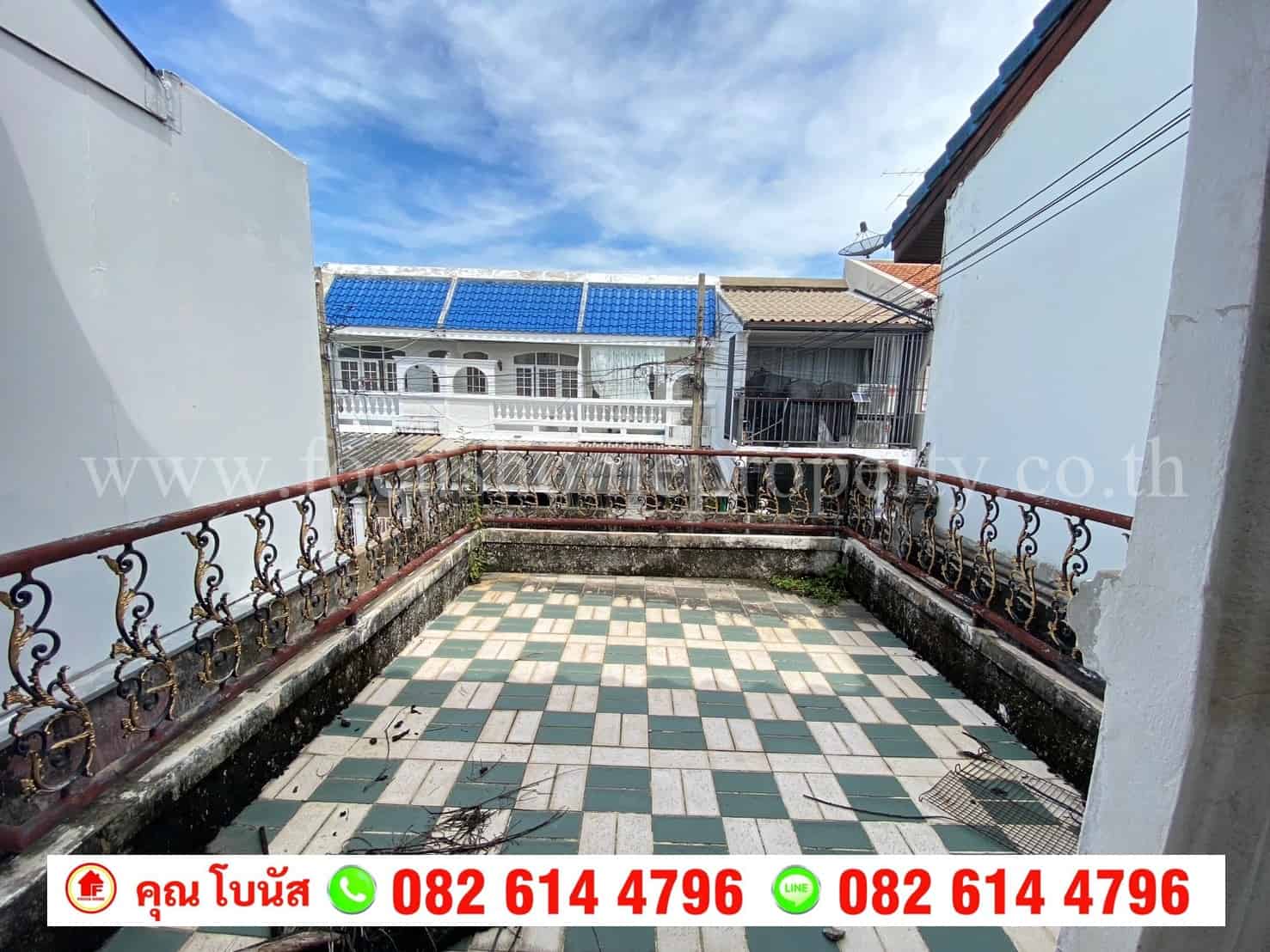 ขาย ทาวน์เฮ้าส์ 2 ชั้น หมู่บ้านแกรนด์วิลเลจ ลาดพร้าว 80/3